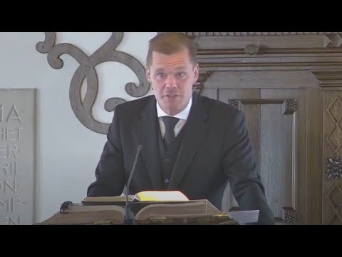 In Katwijk gingen ze 25 jaar geleden héél vroeg naar de kerk, anders had je geen plek. En nu kan je