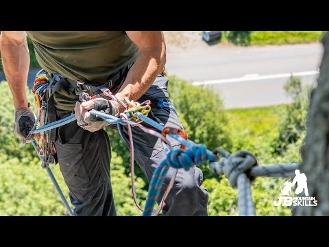 Avoid this catastrophic abseiling error! How to join two ropes the right way!
