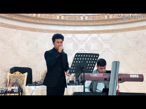 Magsat Karayev  (Murgap gulleri).                                             #janlyses