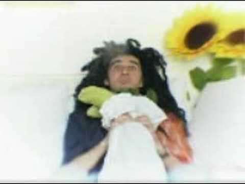 M. Pringle fait du jardinage