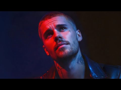 Justin Bieber - The One To Blame(Sad Heartbreak Lyrics Video)