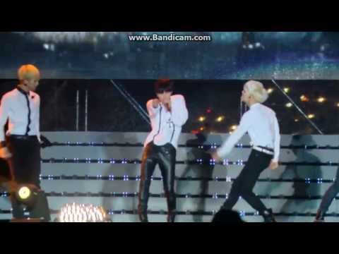 [131006] SHINee - Symptoms @ Comeback Special Live 720p