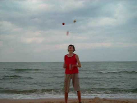 Juggling 6 balls