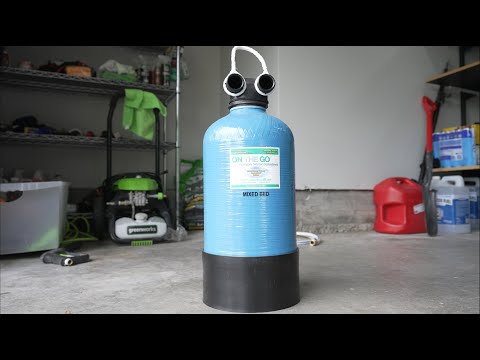 On The Go Water Deionizer | Get rid of water spots on your car