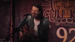 Bobby Bazini &quot;Where The Sun Shines&quot; (Live In Sun King Studio 92 Powered By Klipsch Audio)
