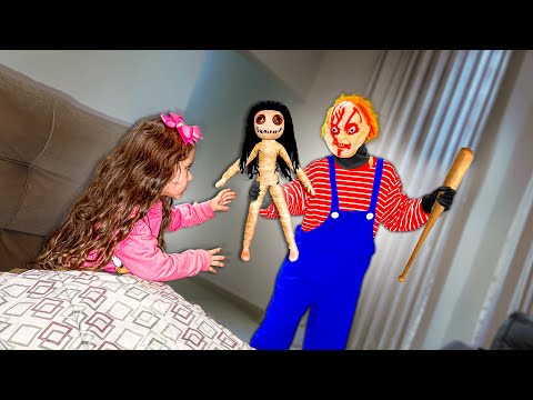 The doll gave my little sister a scary doll!!