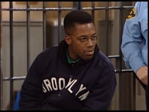 A Different World: 5x14 -  Ron and the A&M student give biased accounts of the fight