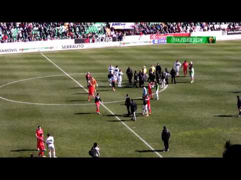 Franjiverdes.com - Elche CF - Celta de Vigo - Pitos al final del partido contra Valdés Aller