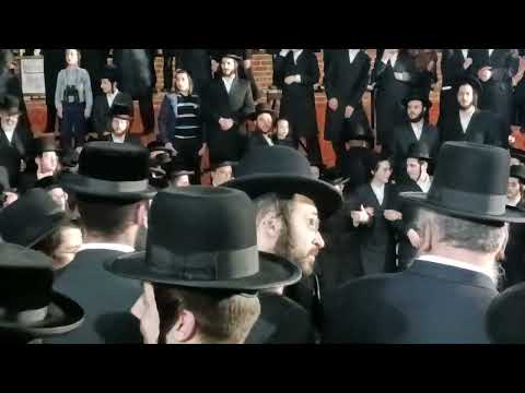 Spinka Rebbe Lag B'omer