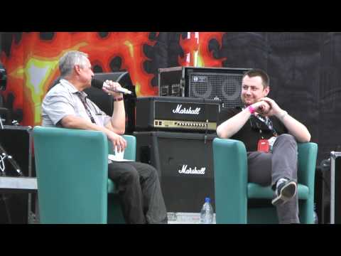 Kondrat parodiuje Holoubka