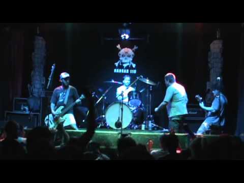 Mukeka di Rato - Show Completo (20/04/2013 Hangar 110, São Paulo)