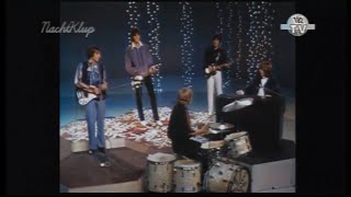 The Bee Gees - Birdie told me ( Pro Colorized / Original Footage 1968 Rebroadcast 192 TV )