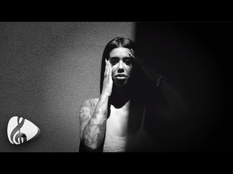 Anna Duarte - Abraço (Official Music Video)