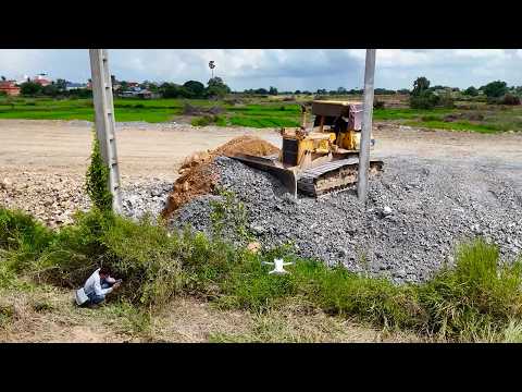 Perfectly New Big Landfill Task Using Dump Truck Unloading and Bulldozer Push Soil in Operation