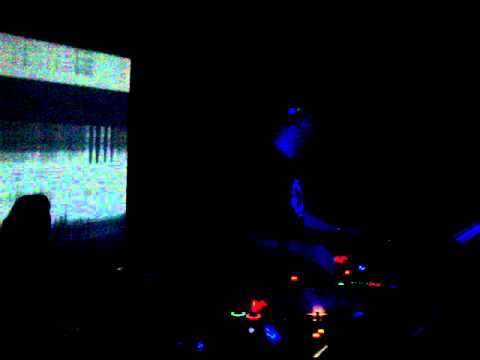 TeeBee - Live @ K4, Ljubljana 12.03.2011