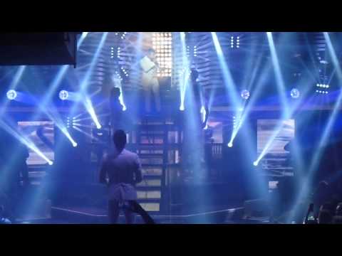 Valentheia Feat josephine Feat boys+noise Feat Kinatos Feat Kostas Martakis Feat Giannis Ploutarxos