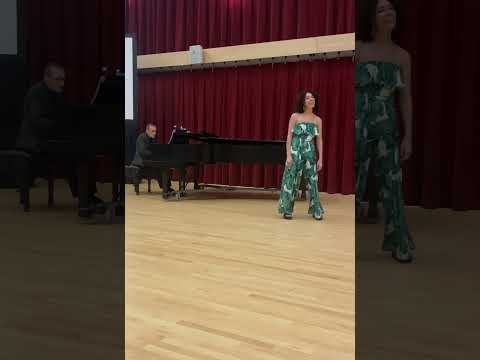 “La luna tiene cabellos blancos” by Modesta Bor Performer by Melisa Bonetti and Martín Neron