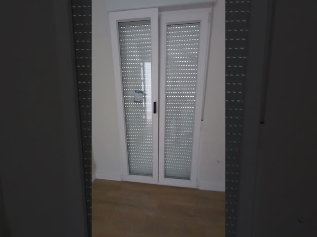 Vídeo relacionado con Zpubli - Balconera personalizable con texto. Resistente a la interperie, balconera para decorar, para eventos, fiestas, semana santa, navidad. (Balconera 1, 60x90)