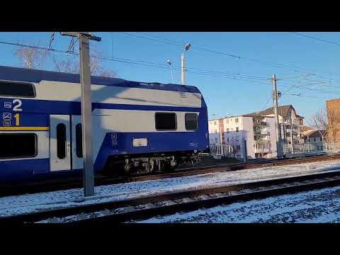 Mediaş: R 3513 train (Mediaş - Teiuş). 41 0747-6 + 36-16 021-1