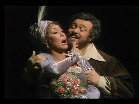 Tosca - Giacomo Puccini -  Pavarotti