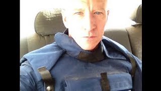 Anderson Cooper Burns Woman On Twitter | NewsBreaker | Ora TV