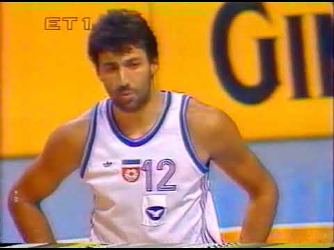 WORLD CUP: 1990 second round - Greece vs Yugoslavia