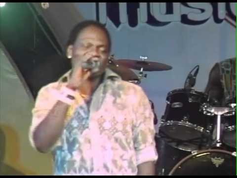 Amarh Pino - Ozimzim (Live)