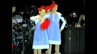 Sisters - White Christmas