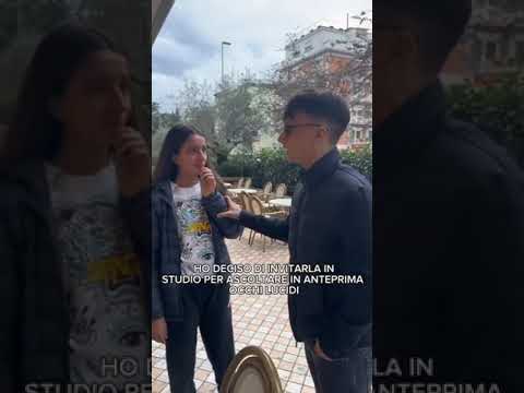 Ultimo invita una fan in studio per farle ascoltare "Occhi lucidi", come i suoi quando lo vede