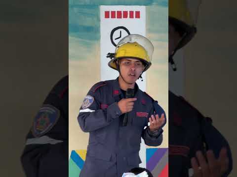 «El bombero va a la escuela»: Prevención sísmica en Palavecino