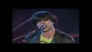 The Chameleons -  A Person Isn&#39;t Safe Anywhere These Days 1984 Live