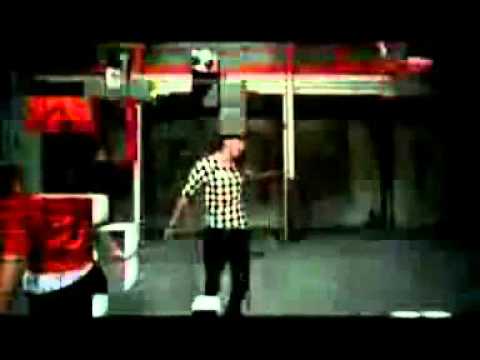 Lady Sovereign -  Love Me Or Hate Me