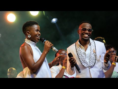 #johnmarie INTRODUCES WIFE ON STAGE SHARE EMOTIONAL SONG AND PARENTS GIVE WAY BLESSINGS AT #NSIIMA.