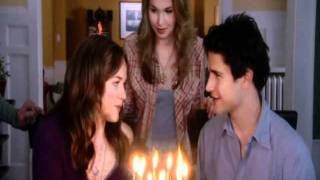 Lori souffle ses bougies (vf)