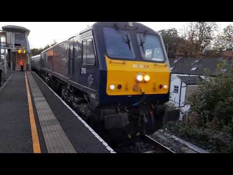 Irish Rail (Ex Belmond) 201 Class Loco 216 on a Northbound Enterprise at Portadown. 13/10/22