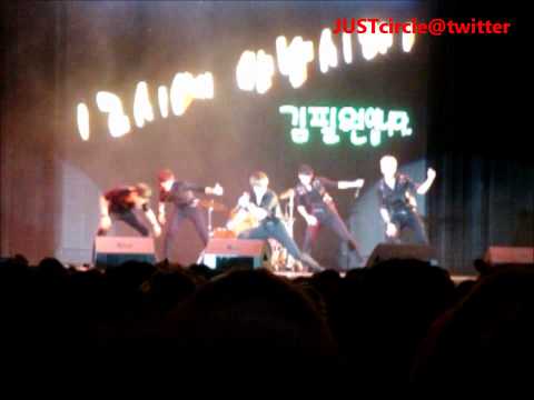 [Fancam] 120218 X-5 @ Lotte World (Dangerous & Going Crazy)