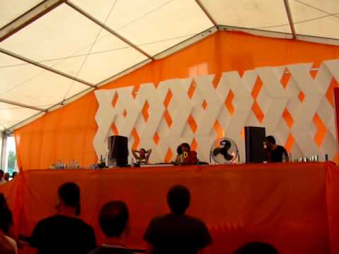 Alexandra & Miss I @ Partyafter, Sunwaves 10, Romania (14.08.2011) part 1