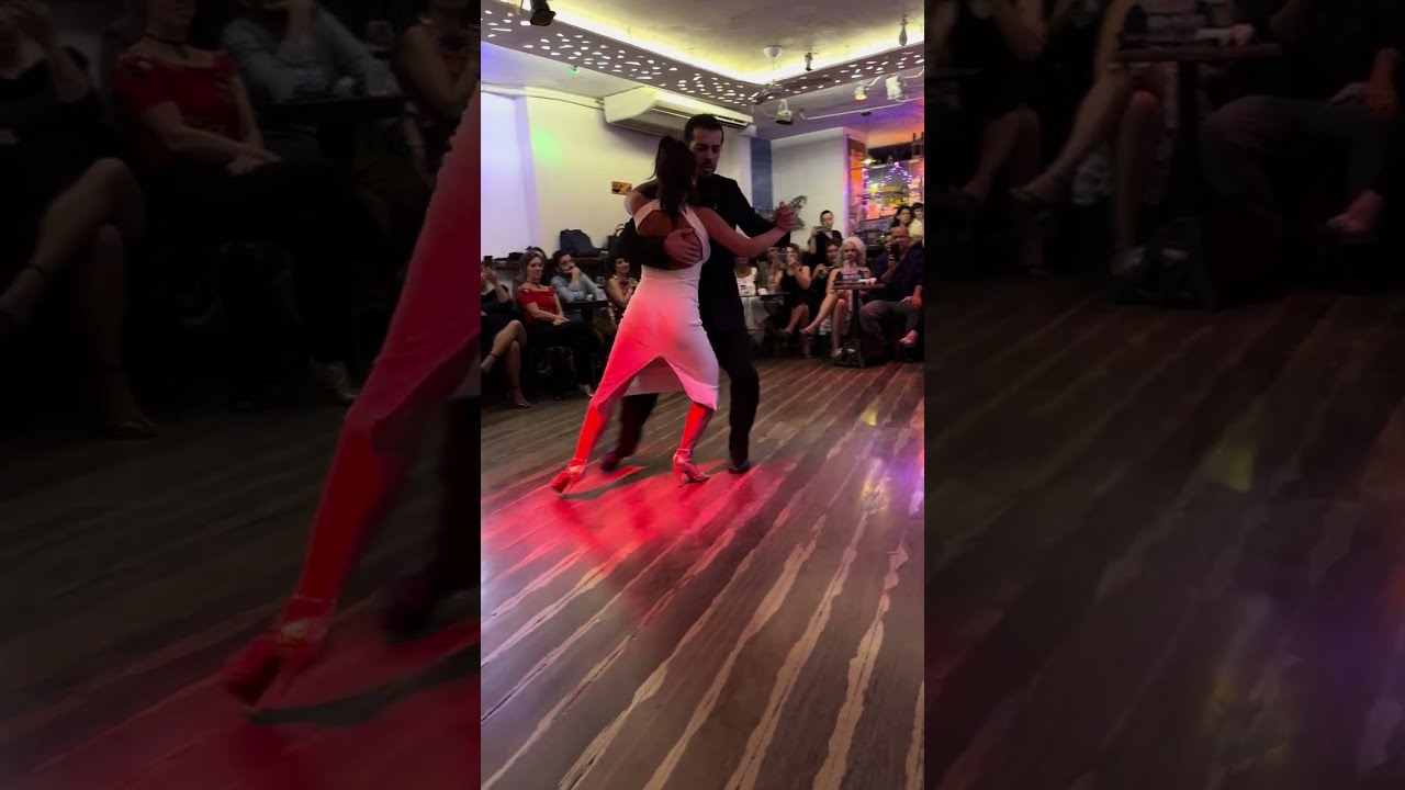 Gaby Mataloni & Luciano Bastos - Río de Janeiro 2/3