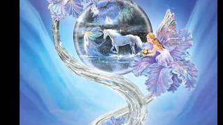 Allein vor dem Spiegel