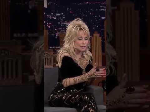 Dolly parton tells epic story of being assaulted, wait til end