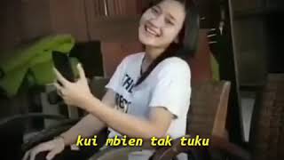 Download lagu Status Wa joss BGT Kalung emas mp3