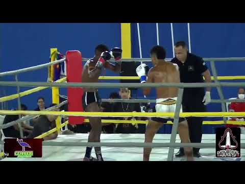 Renan Silva (Black Tiger PE) x Bryan Moura (Tittans Muay Thai)  - Extremo oriental Muay Thai Cup PB