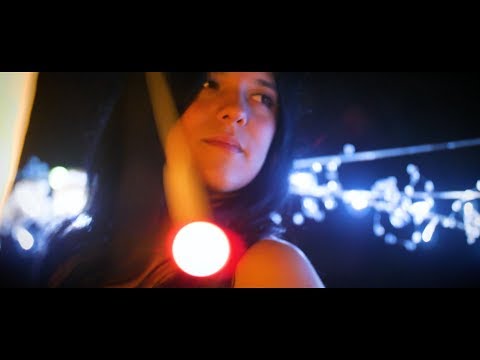 Maria Moss - Light (Acoustic Version) ft. Ellie Flynn (directed by Walter Finch)