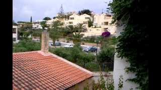preview picture of video 'Apartment in Crete. Round tour of apartment 30 at Hotel Anaïs Holiday, Chrissi Akti, Chania, Crete'