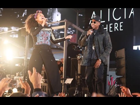 Jay Z & Alicia Keys - Empire State of Mind LIVE