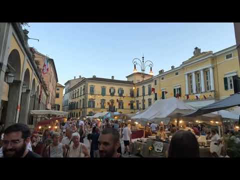 Passeggiata a #pontremoli al #medievalis