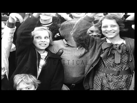 President Roosevelt arrives at the Little White House in Warm Springs, Georgia. HD Stock Footage
