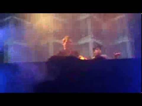 Thera & Delete playing Phrantic - Yeah @ Bass Academy - Physical Education