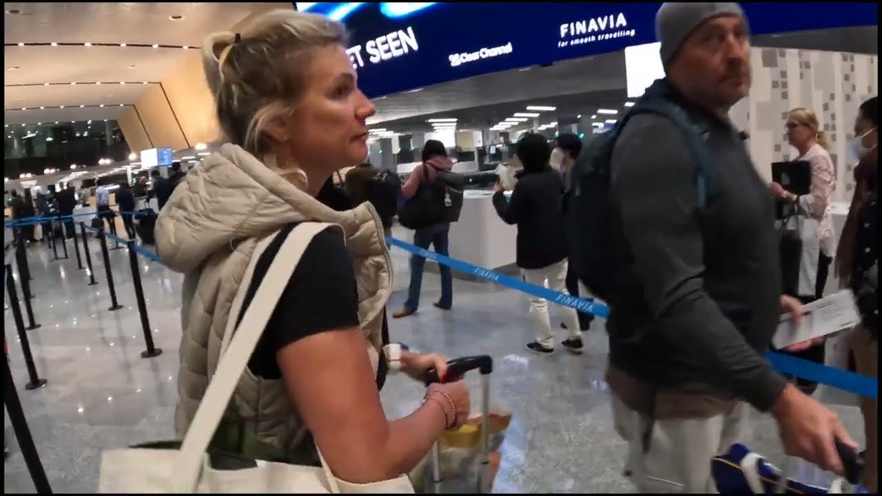 Aspire Lounge (Gate 27) thumbnail