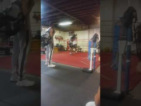 TERRICK MAVEN sparring  with TOP HEAVYWEIGHT CHAZZ WITHERSPOON